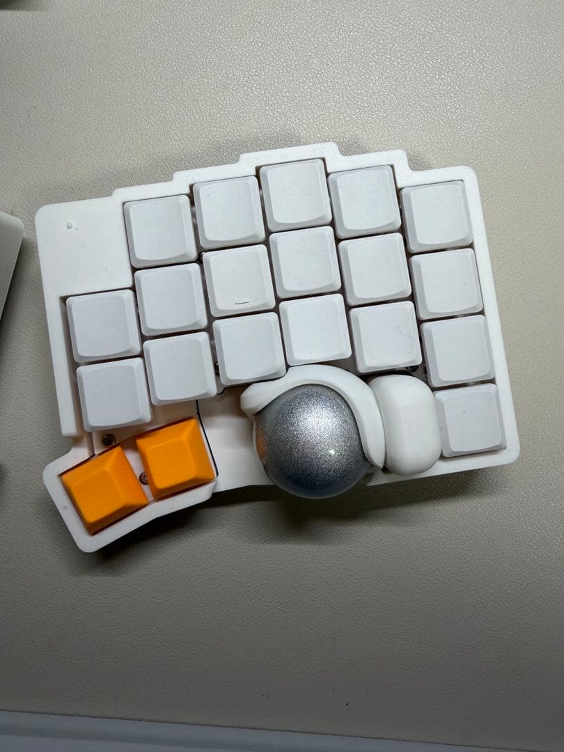 【Roba】分割キーボード　無線　キーキャップ付き