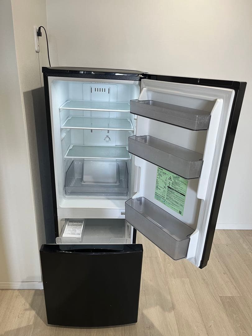 【送料込】TOSHIBA 東芝GR-T15BS(K) ノンフロン冷凍冷蔵庫