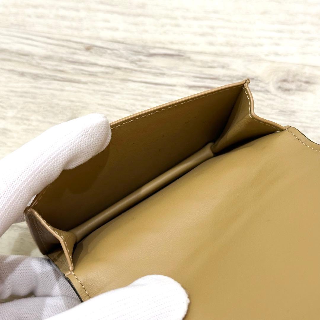 美品 現行 ボッテガヴェネタ ビジネスカードケース イントレチャート ブラウン