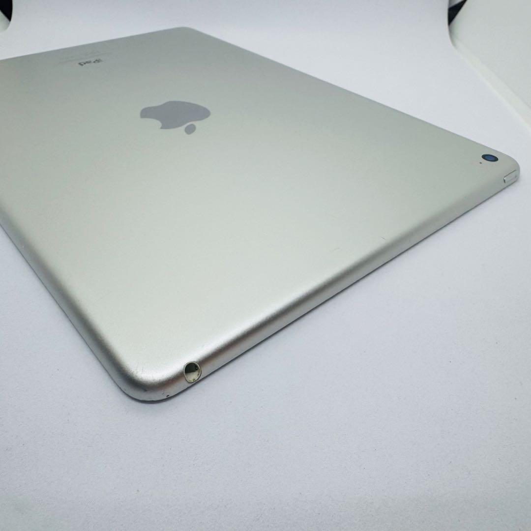 【新品バッテリー】iPadAir2 32GB本体 シルバーWiFiモデル