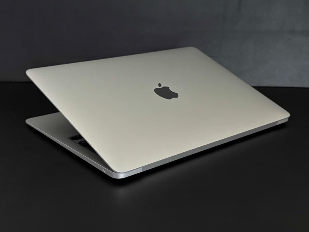 【美品】MacBook Air（M1,2020）13.3㌅ 512GB CTO◎