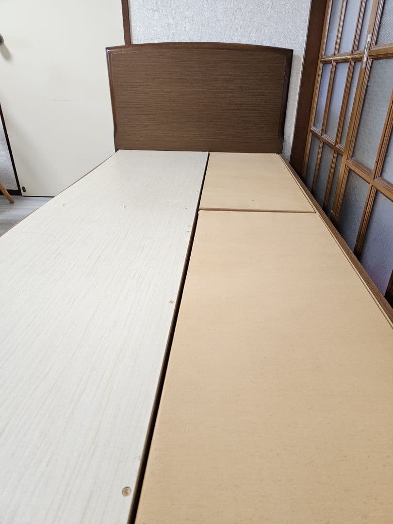 (関東エリア方に向け）シングルベッドフレーム 木製 ブラウン