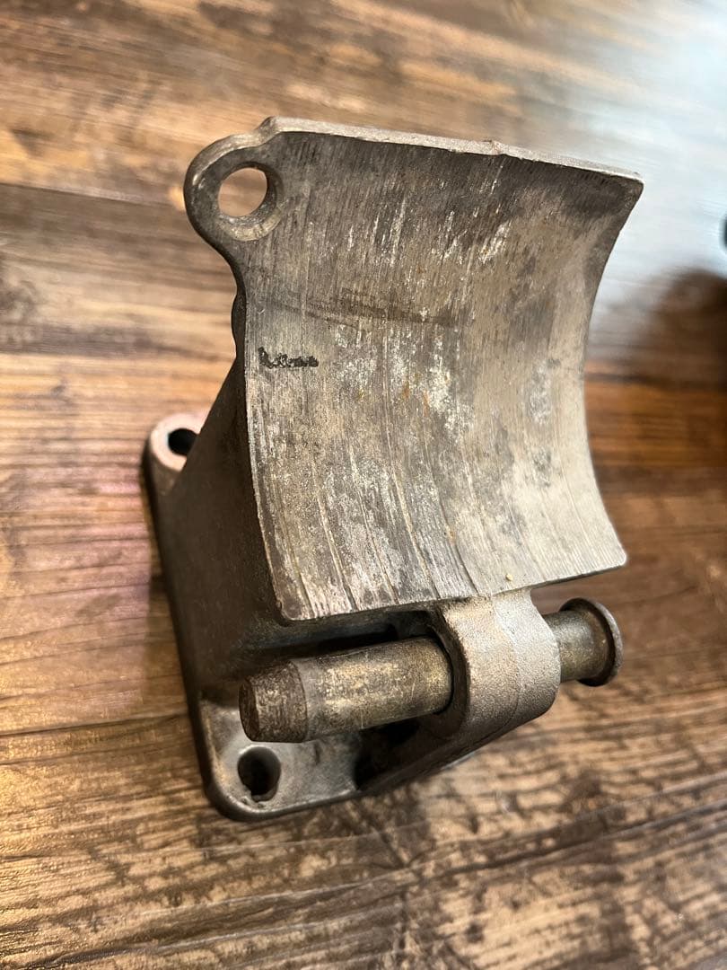 旧車 フィアット500 ダイナモ(オルタネーター)