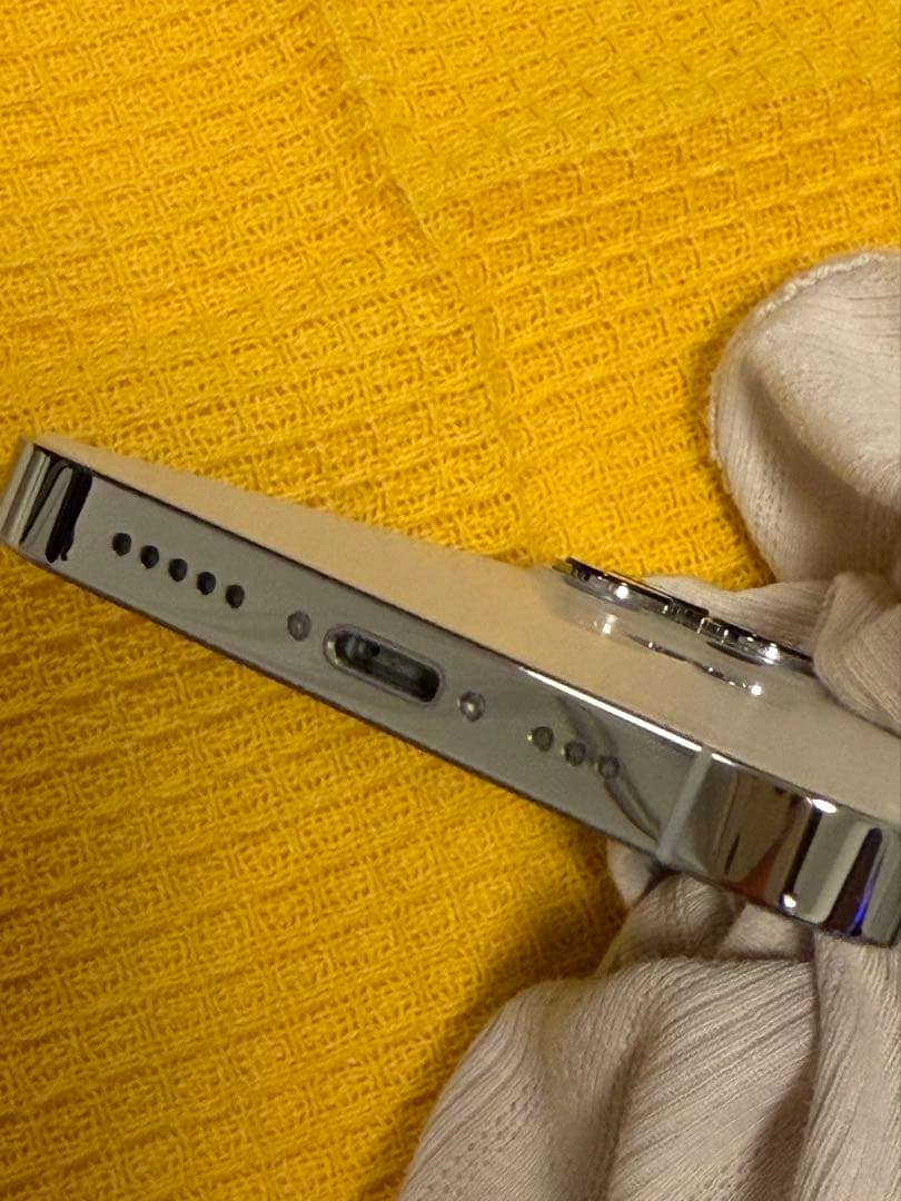 Apple iPhone 13 Pro シルバー 512GB