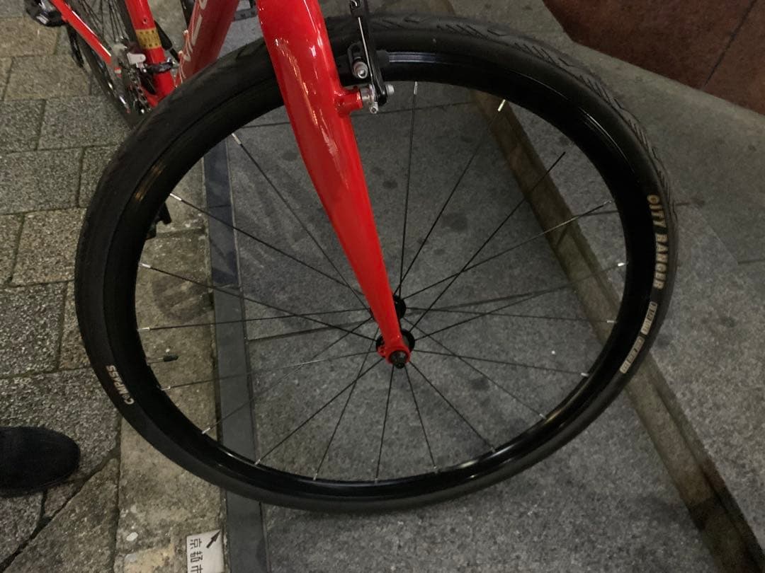 UNIZEレッド スポーツバイク