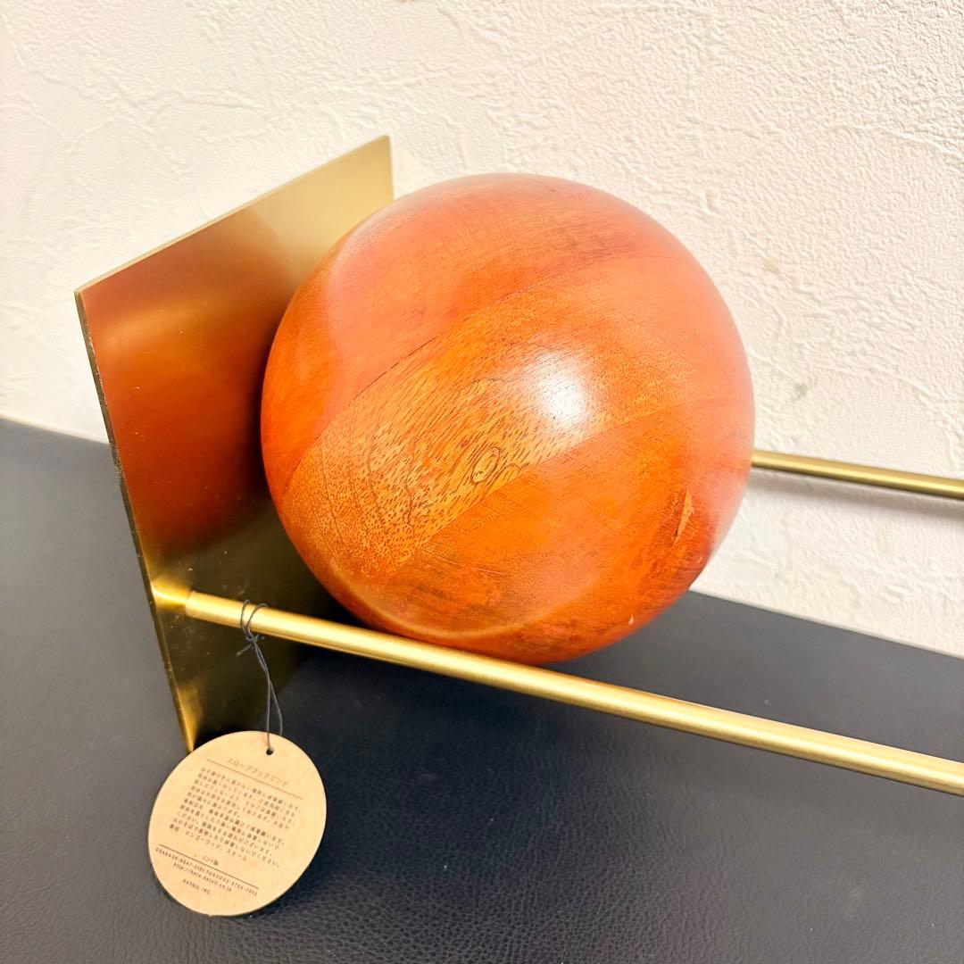 HERE by DETAIL スロープブックエンド ゴールド 本立て 本棚