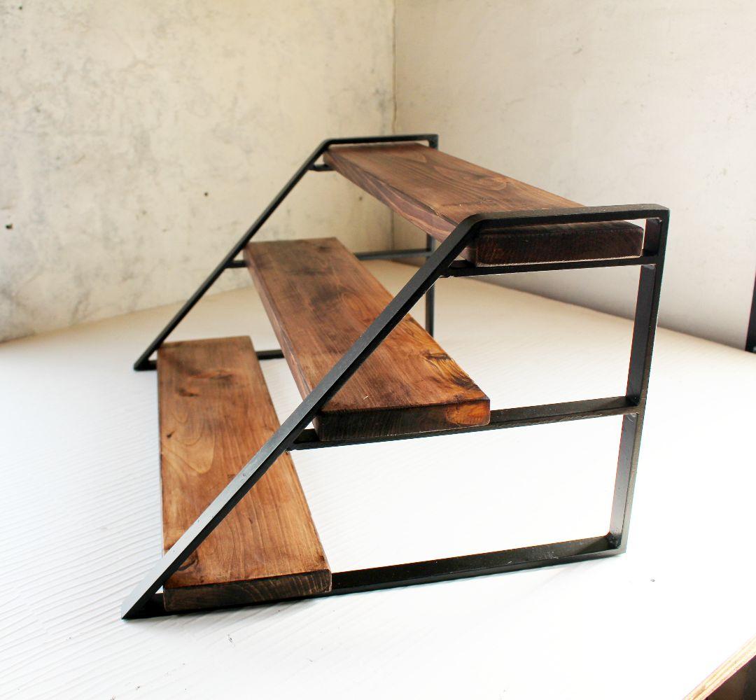 アイアン３段飾り棚・シェルフ