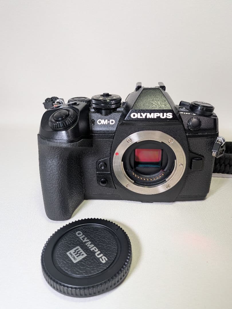 Olympus OM-D E-M1 Mark II レンズ2本 おまけ付き