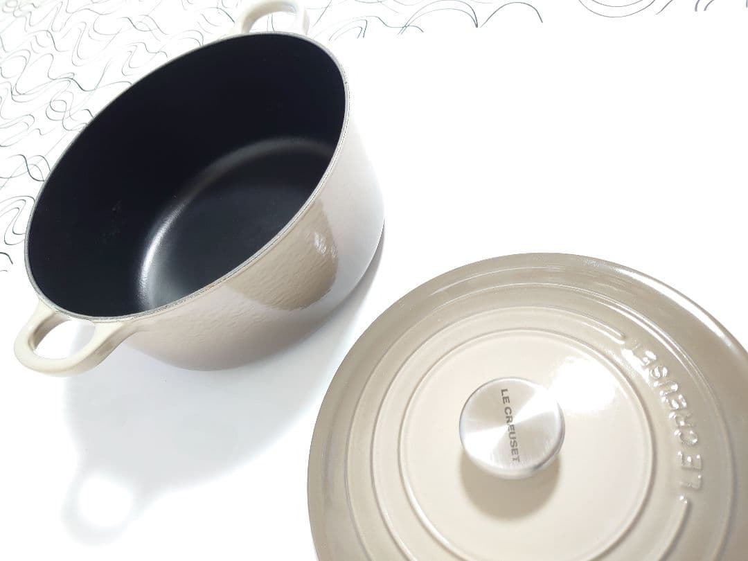 LE CREUSET/ ココット・ロンド / 24