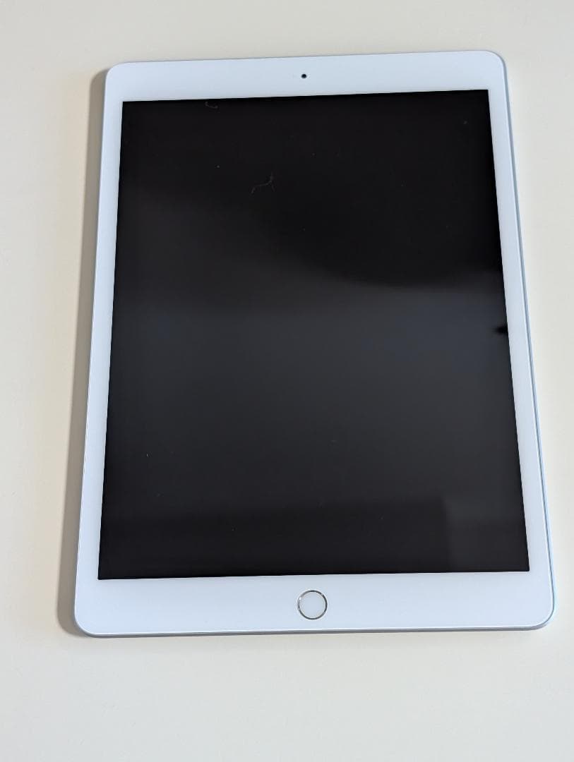 iPad 第8世代 128GB WiFiモデル 美品 バッテリー92%