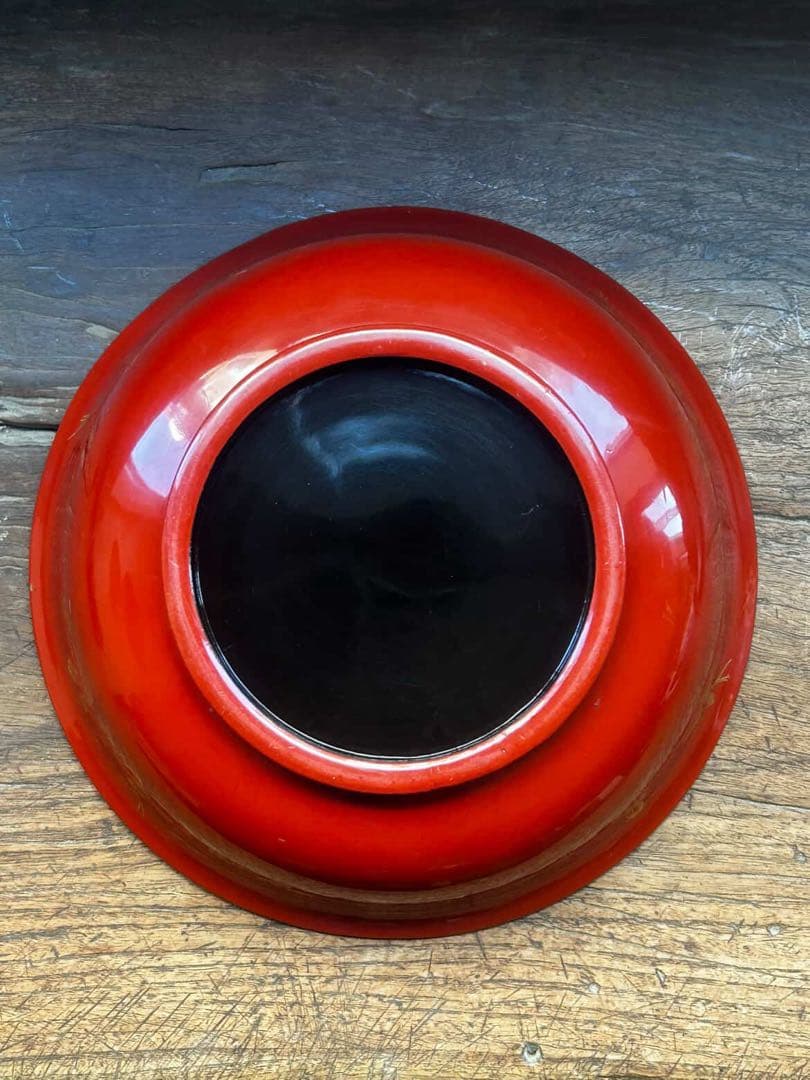 漆器　骨董　傷有り 少なくとも100年以上経っています