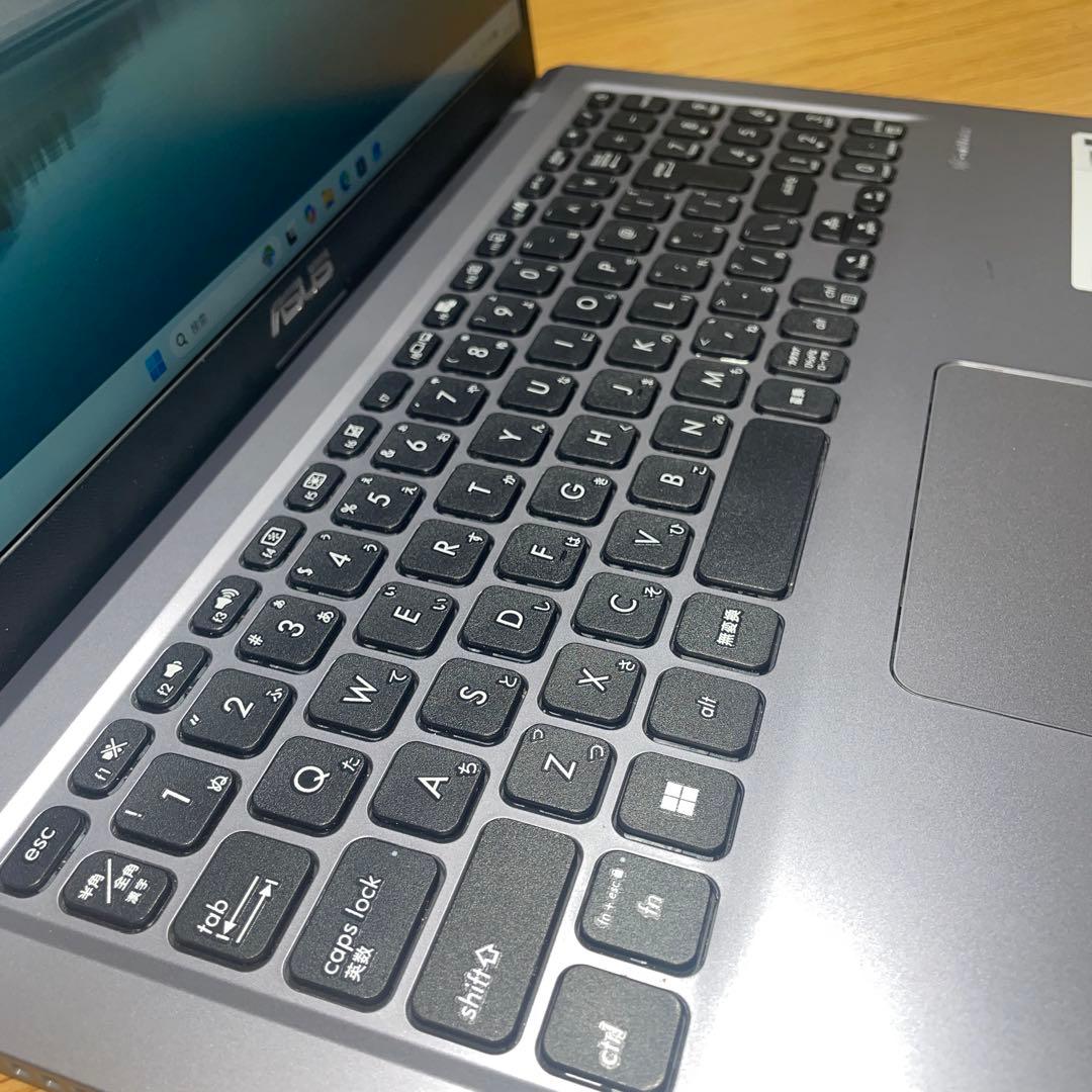 速い！ASUSi5第10世代12GB SSD256GB Office Win11