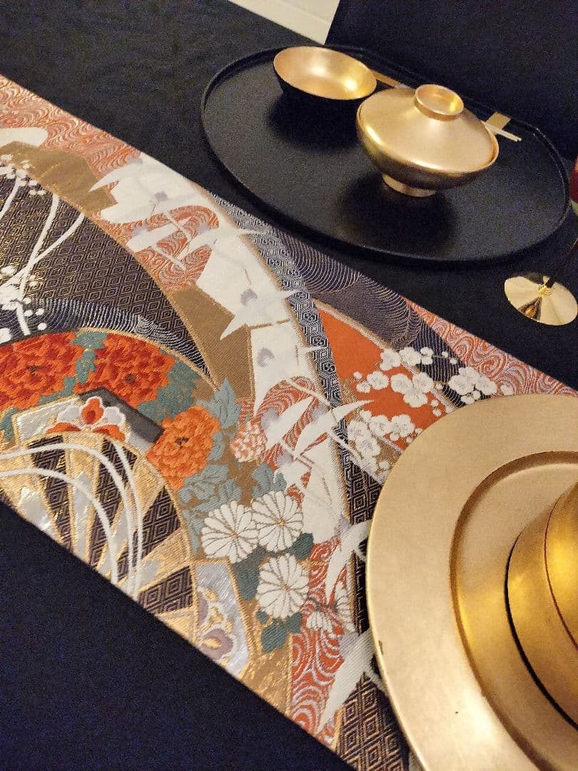 A683★逸品‼️純金箔 24K‼️ひな祭り‼️正絹テーブルランナー2m12cm