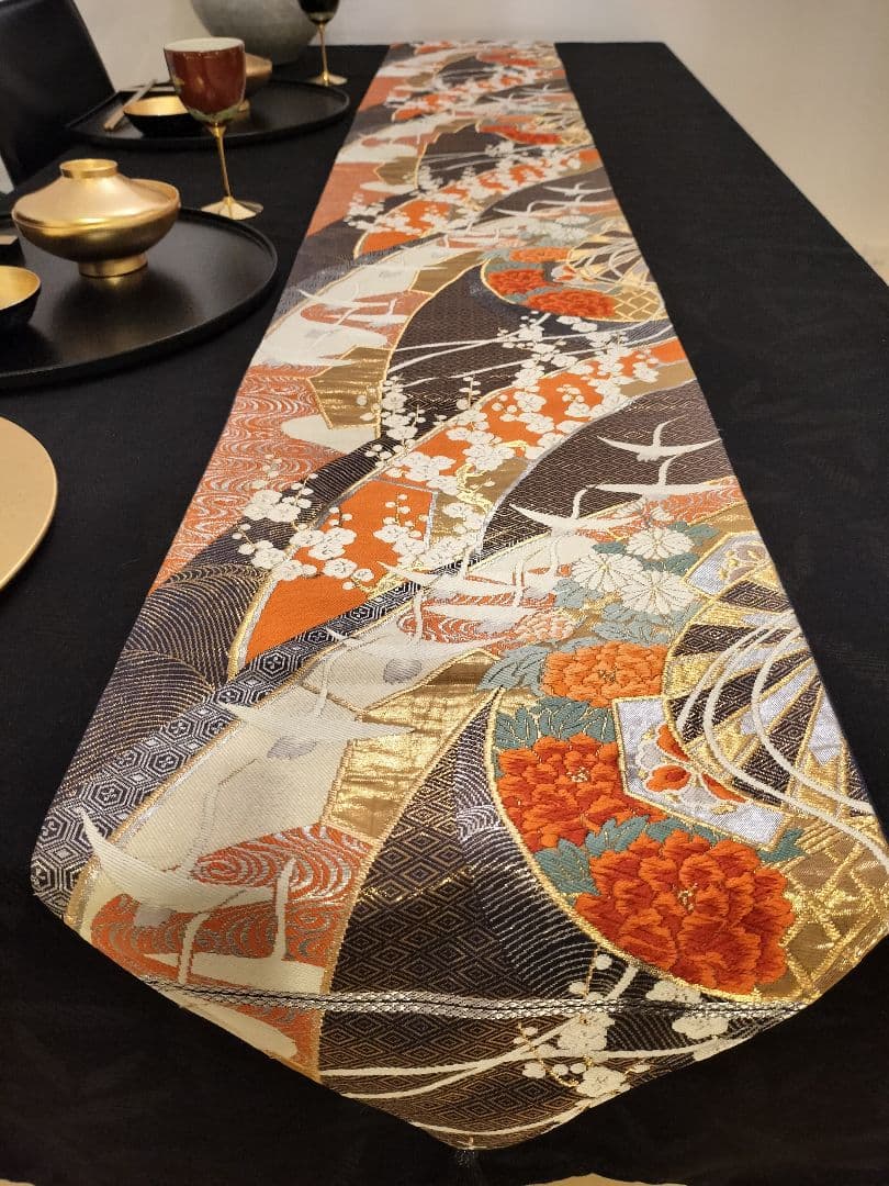 A683★逸品‼️純金箔 24K‼️ひな祭り‼️正絹テーブルランナー2m12cm