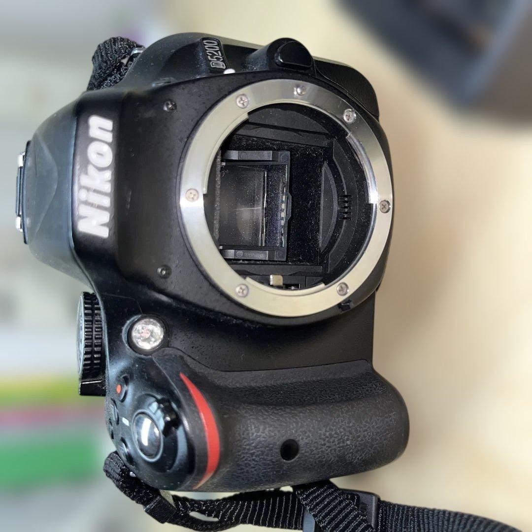 デジタルカメラ Nikon D5200