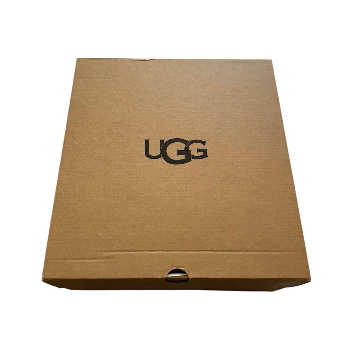 UGG クラシック ウルトラ ミニ プラットフォーム