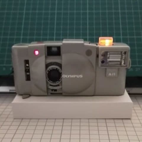 オリンパス ＸＡ２ ＋ Ａ１１ アーバンホワイト 完動品
