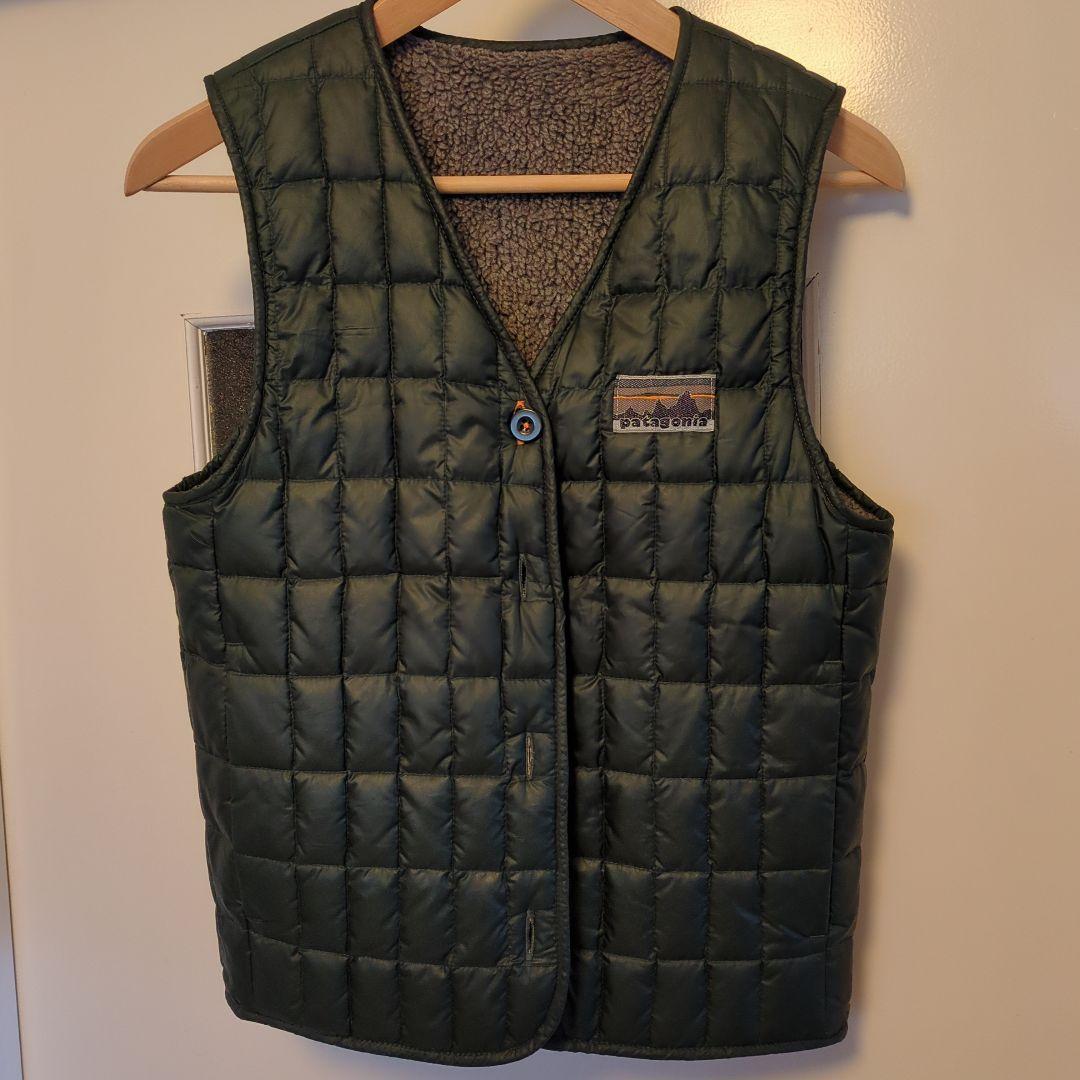 【patagonia】used パタゴニア　リバーシブルベスト　XS size