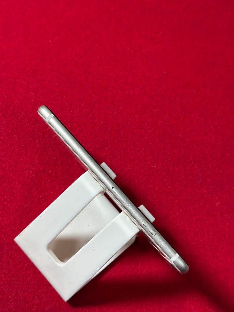 【5213】iPhone SE3第3世代スターライト 128GB simフリー