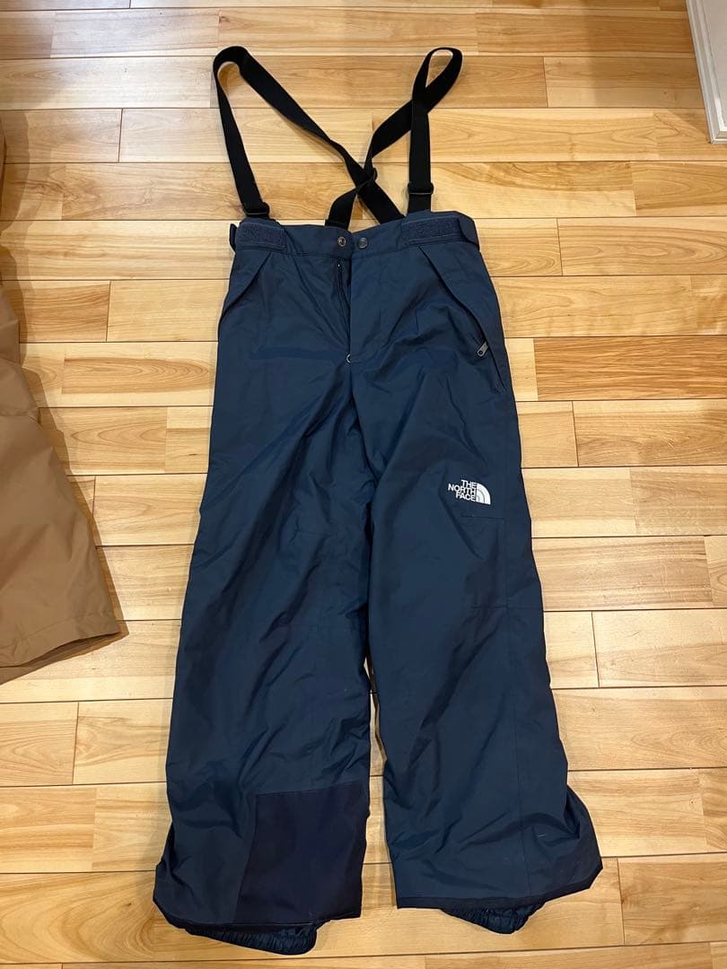【美品】140cm ノースフェイス　スキーウェア　上下セット　子供　ジュニア
