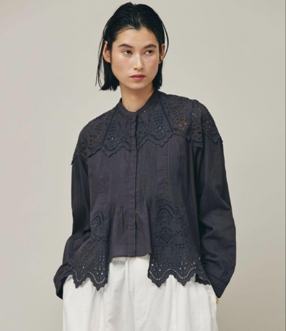 カレンソロジー　レースブラウス　ブラック