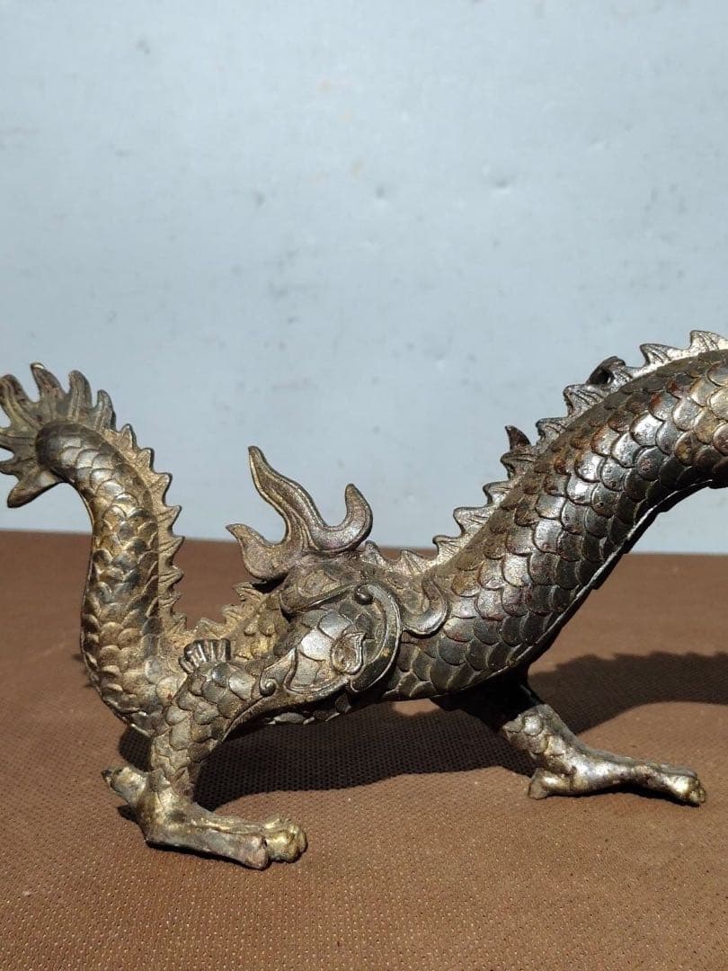 時代物　純銅製泥金龍　アンティーク　置物　古美術