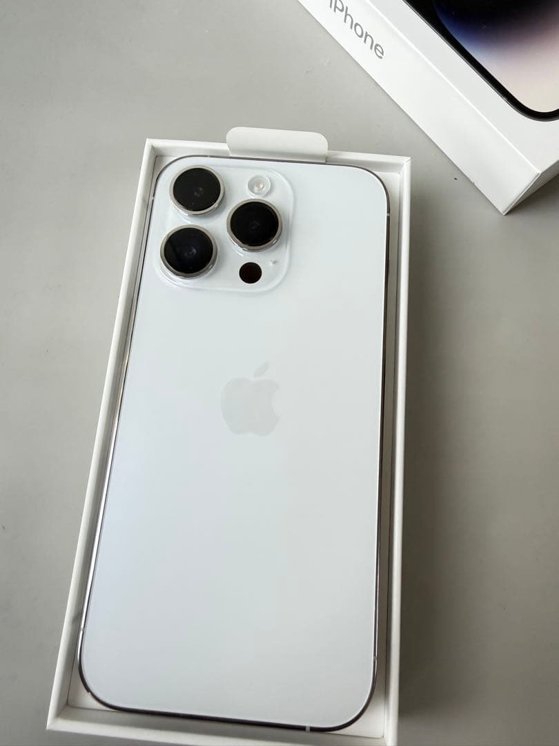 【値下しました】Apple iPhone 14 Pro ホワイト 本体