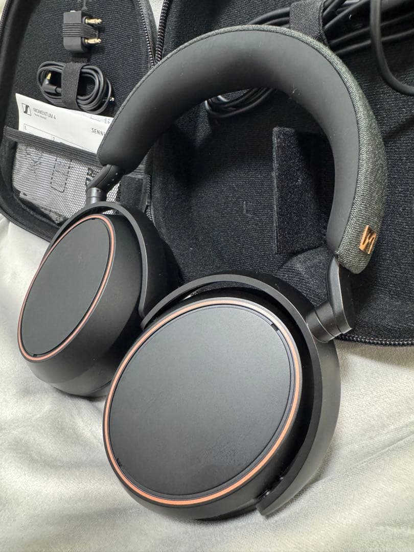 Sennheiser Momentum 4 ワイヤレスヘッドホン　限定カラー