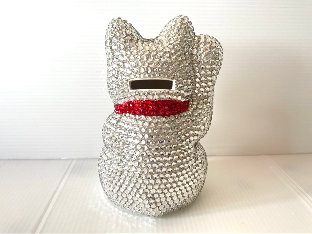招き猫デコ　招き猫　開店祝い　プレゼント　置物　キラキラ　新品　貯金箱