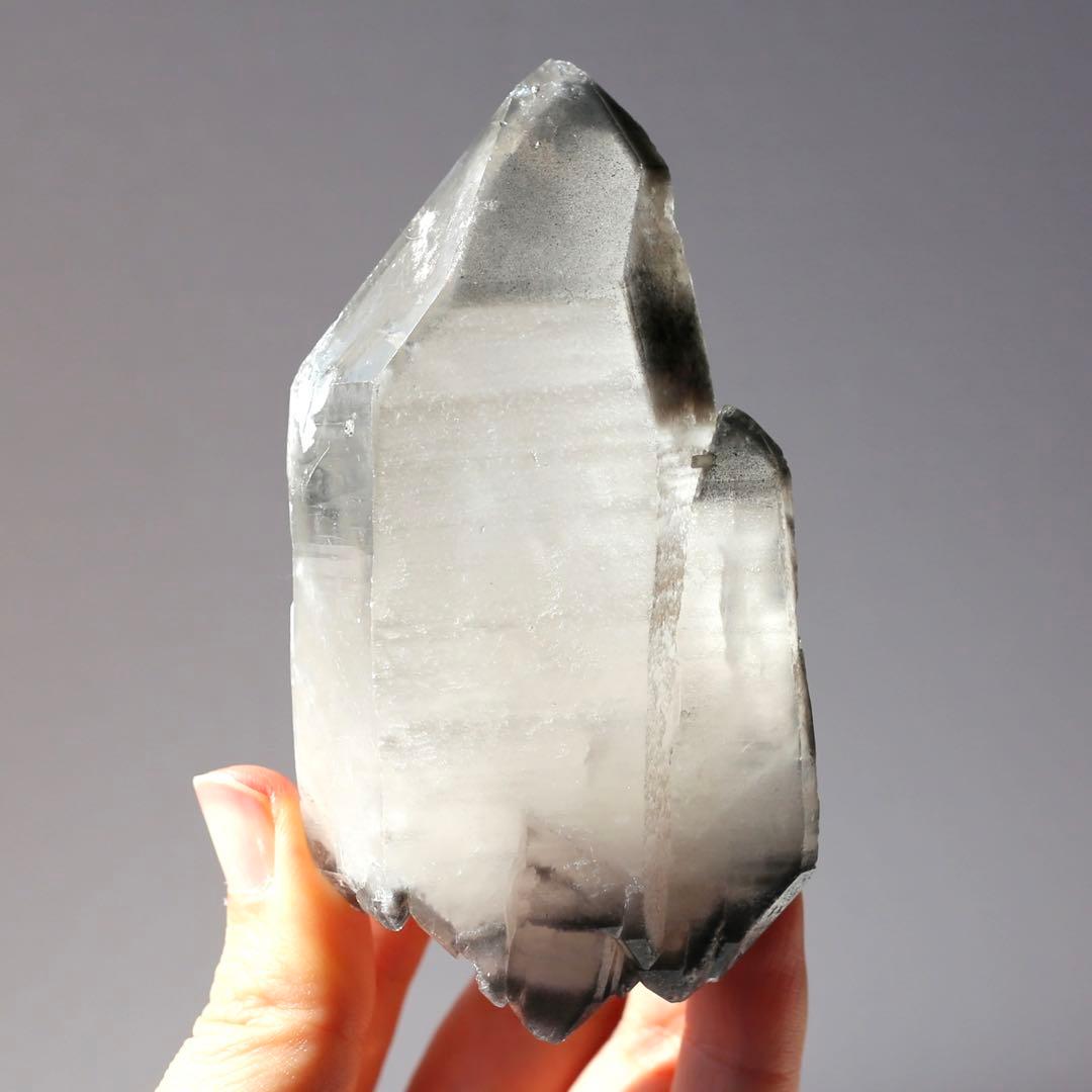 希少！ブラックレムリアンシード 天然石 水晶 鉱物 クォーツ セルフヒールド