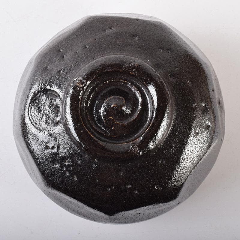 茶道具　楽吉左衛門　九代了入作　黒楽箆目茶碗　共箱　M　R8077