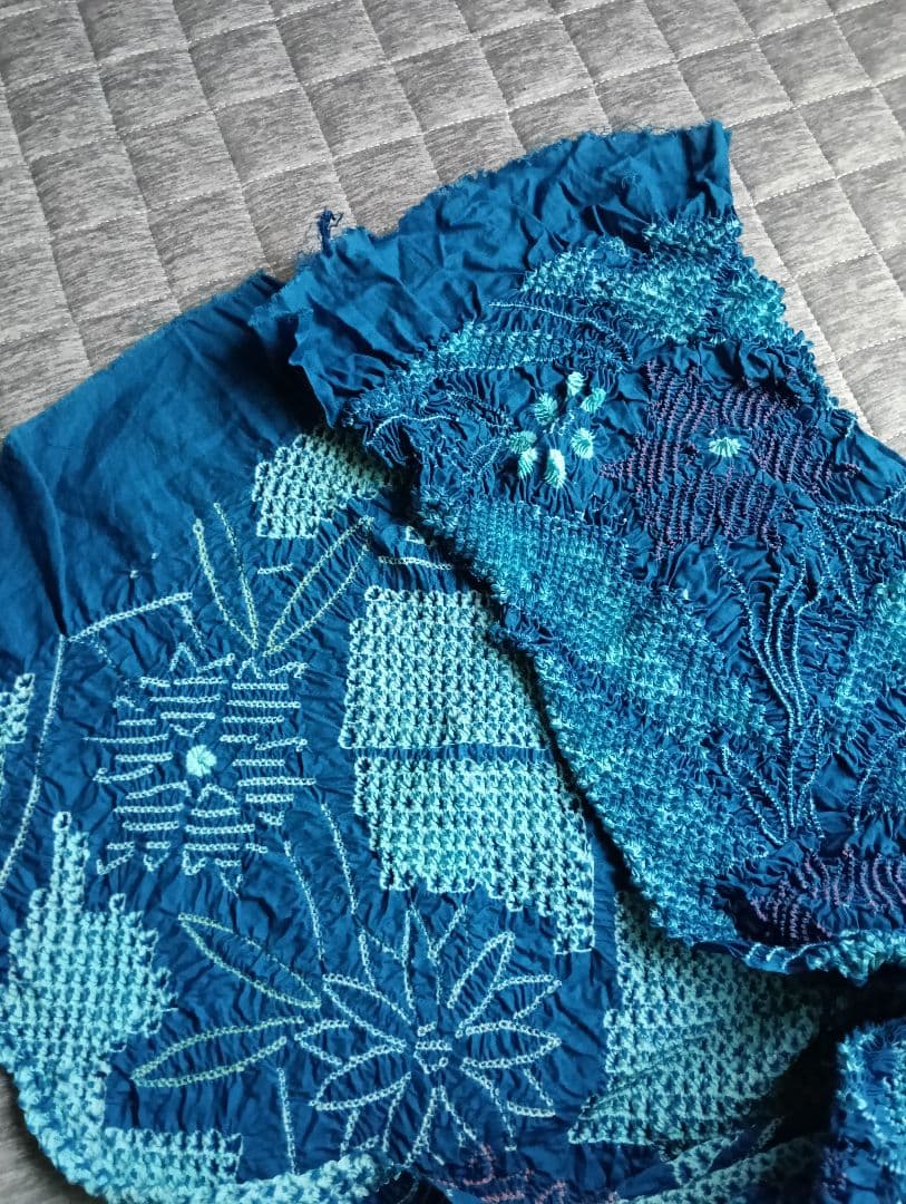 総絞り浴衣生地 反物 未使用 リメイク素材