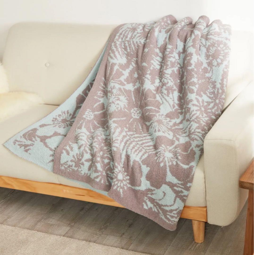 TSUBAKIです‼️吸湿発熱ホットテックス ふわふわブランケット新品2枚