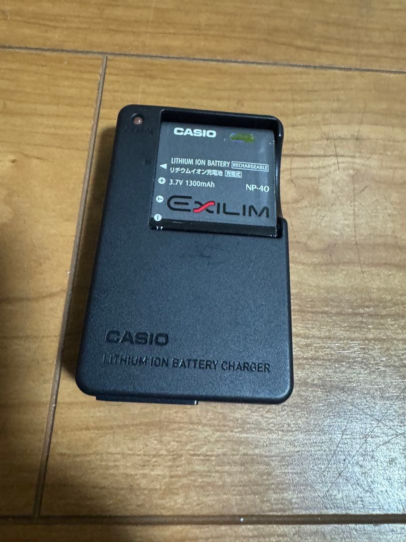 CASIO EXILIM EX-Z1080 10.1メガピクセル ピンク