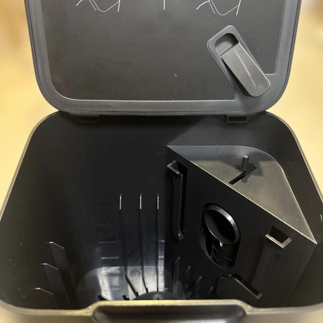 ルンバiシリーズ対応クリーンベース