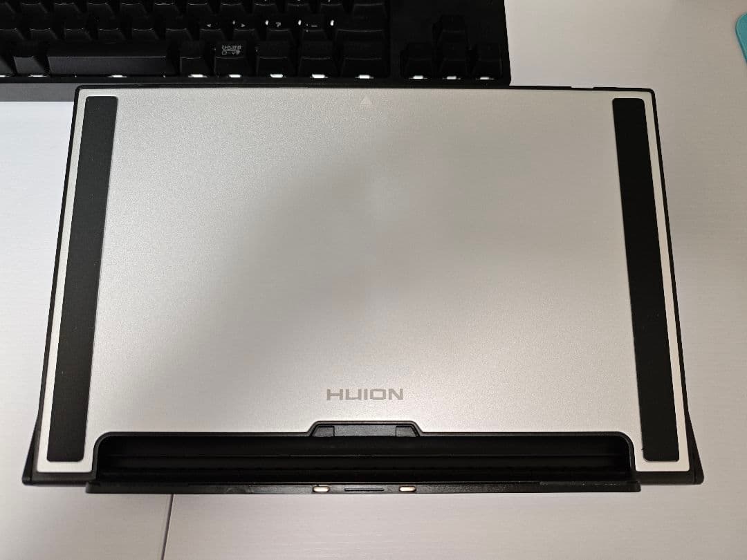 HUION KAMVAS 12 液晶ペンタブレット本体