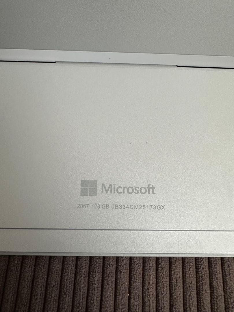 Microsoft Windowsタブレット本体 128GB ACアダプター付き