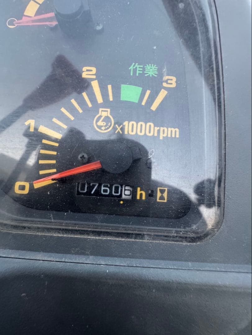 最終値下げ ISEKI HF570 コンバイン