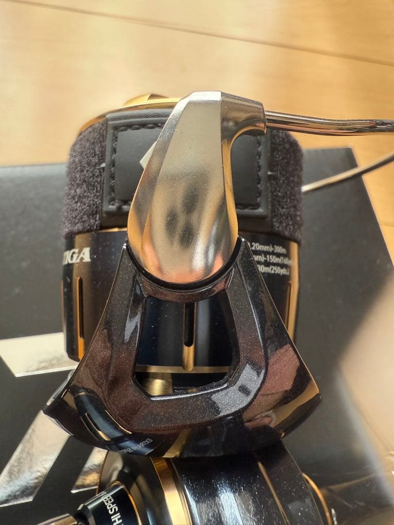 23ソルティガ 4000-XH ゴメクサスリールスタンド付