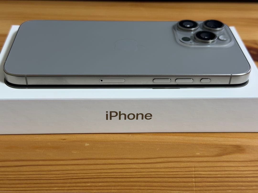 Apple iPhone 15 Pro Max 1TB ナチュラル 本体