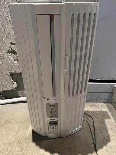 【ふわ】トヨトミ 窓用ルームエアコン1.8kWホワイト TIW-A180K