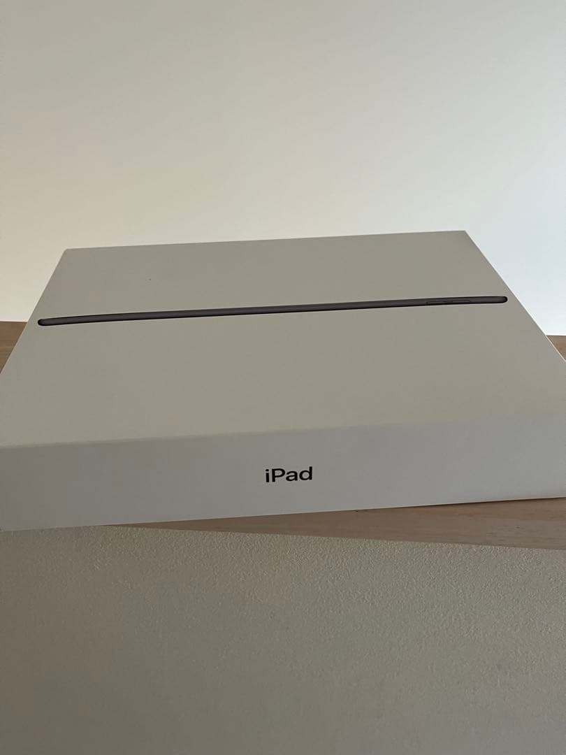 iPad 第8世代128GB Wi-Fiモデル　スペースグレー