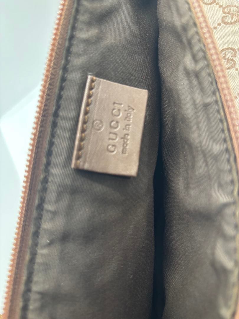 極美品　GUCCI アクセサリーポーチ