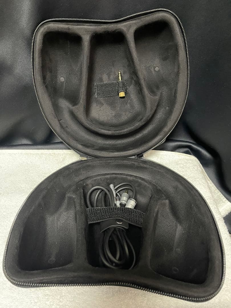 ヘッドホン Focal utopia SG