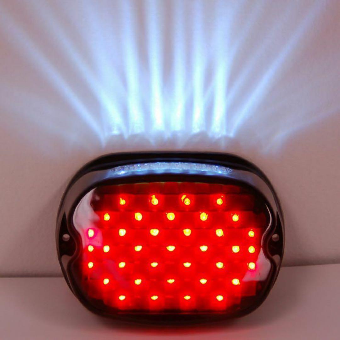 スラントバック 薄型デザイン LEDテールライト スモークレンズ FXLRST