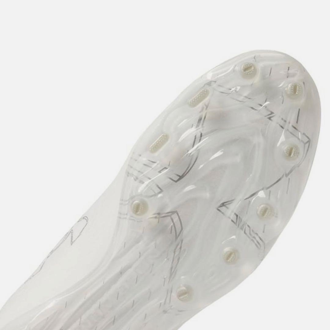 アンダーアーマー 28 スポットライト アメフト スパイク シューズ 白 靴 m