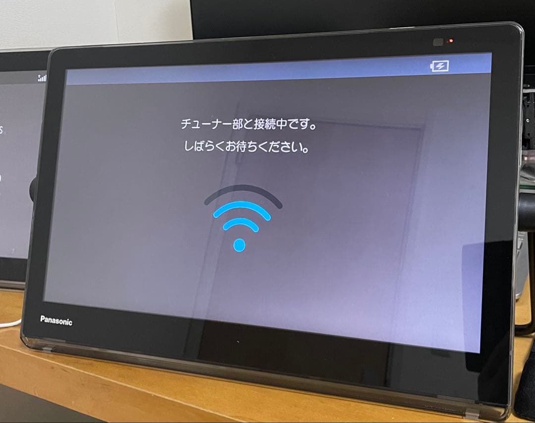 Panasonic UN-15TD8D ポータブルテレビ モニター&電源