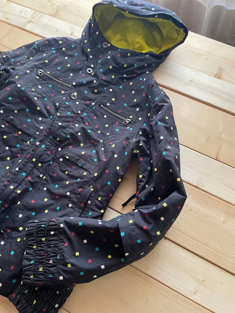 Burtonトップス＆Ｏｐボトムス【Ｍ～L】上下美品セット＋オマケ付き