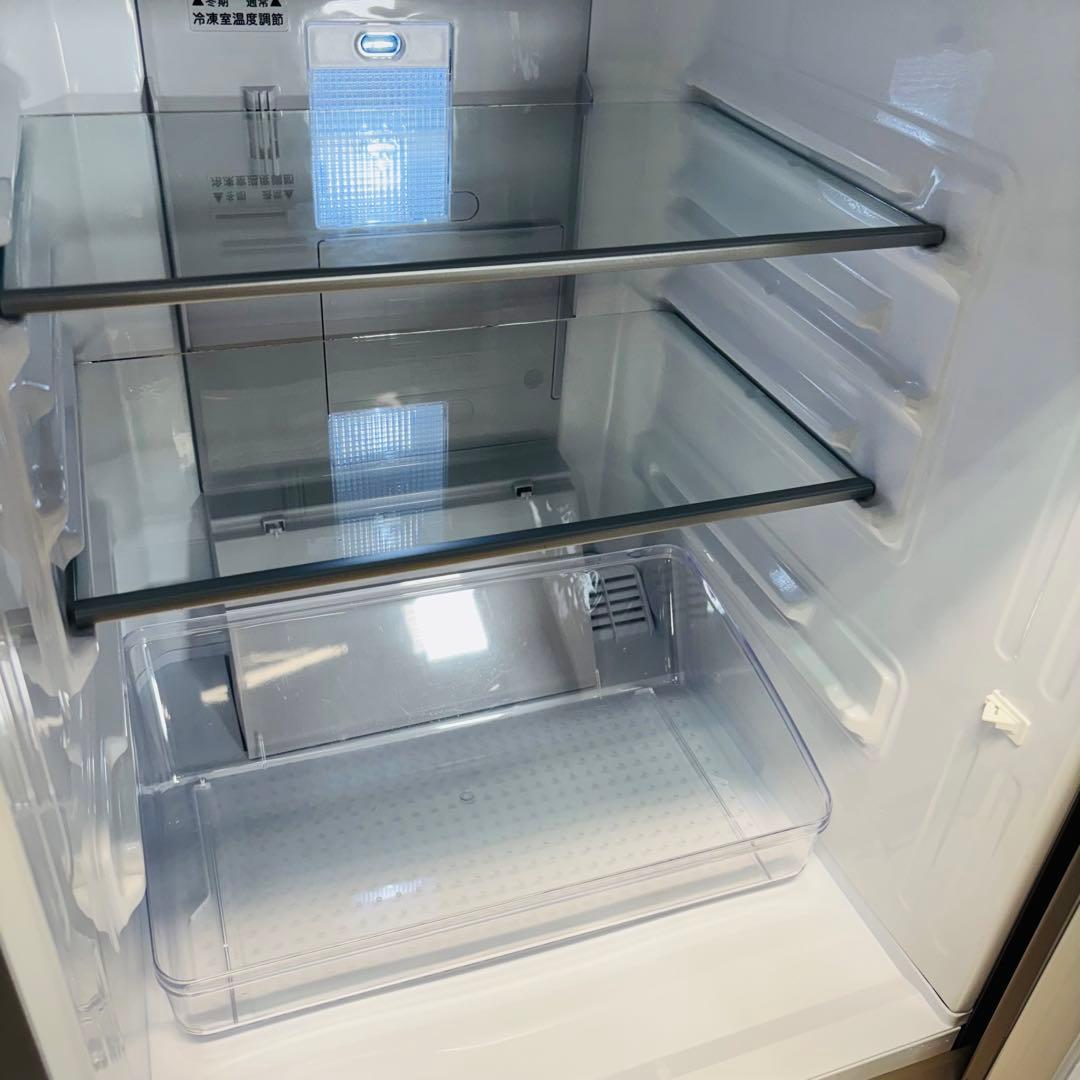 SHARP 137L 冷蔵庫 一人暮らし ガラス面 おしゃれ【地域限定配送無料】