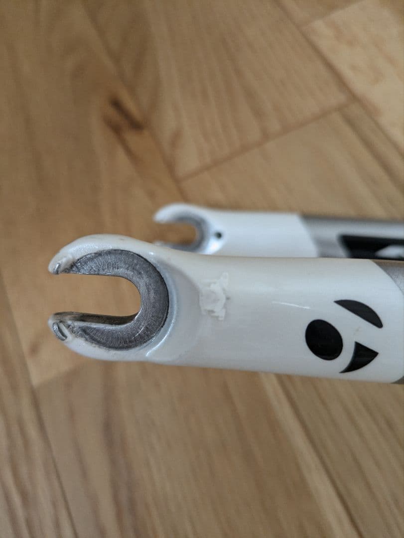 TREK　フレーム　カーボン